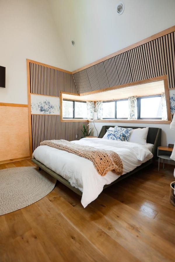 Finger Lakes Treehouse Sodus ภายนอก รูปภาพ